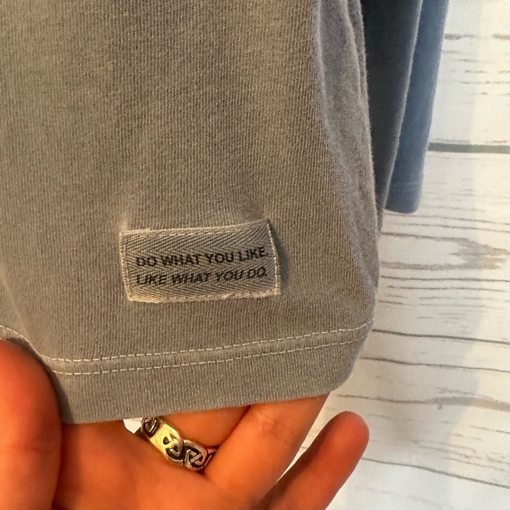 Life is Good T-shirt - Picture 3 of 5